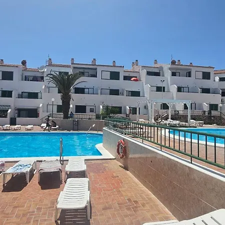 Alondras Aircon And Pool Διαμέρισμα *