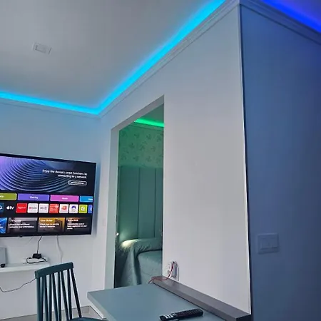 Alondras Luxury Paradise Fully Renovated 아파트